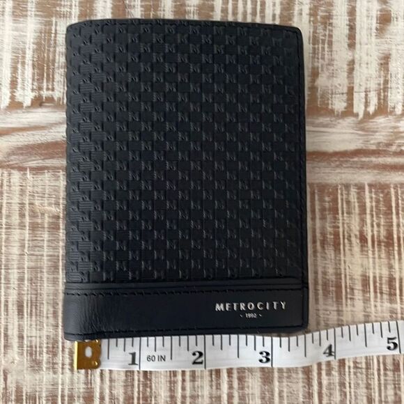 New METROCITY Men's wallet - Picture 9 of 10